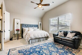 303 Highland Village Cove in Lakeway, TX - Building Photo - Building Photo