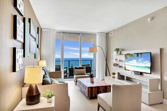 4111 S Ocean Dr, Unit ID1227415P in Hollywood, FL - Building Photo - Building Photo