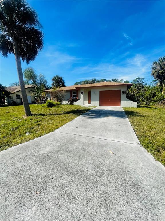 1609 Harmony Dr in Port Charlotte, FL - Building Photo - Building Photo