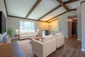 14440 Weir Cir in Omaha, NE - Building Photo - Building Photo