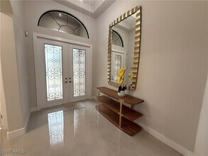 23412 Sanabria Loop in Bonita Springs, FL - Foto de edificio - Building Photo