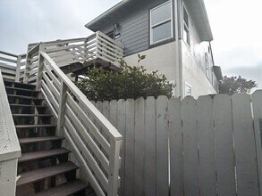 212 Village Ln in Daly City, CA - Building Photo - Building Photo