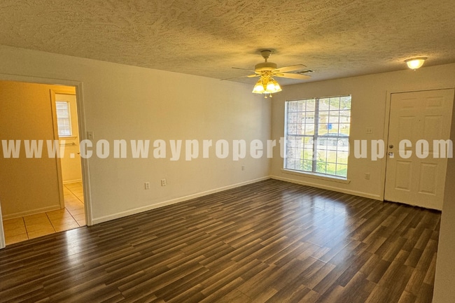 96 Donna Kay Dr in Greenbrier, AR - Building Photo - Building Photo