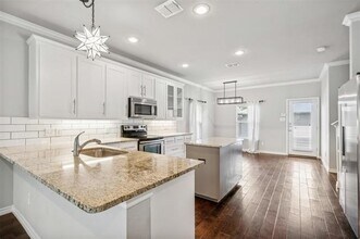 3422 W 4th St in Fort Worth, TX - Building Photo - Building Photo