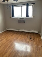 9445 Kenton Ave in Skokie, IL - Building Photo - Building Photo