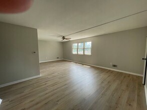 112 Woodlawn Ave in Pittsburgh, PA - Building Photo - Building Photo