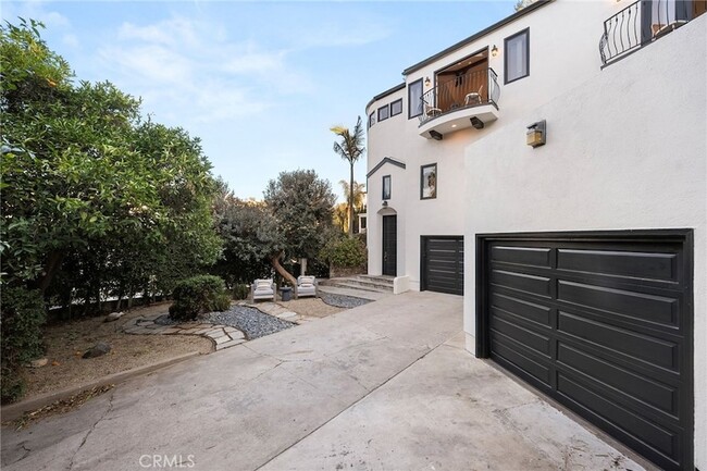 3150 Cadet Ct in Los Angeles, CA - Building Photo - Building Photo