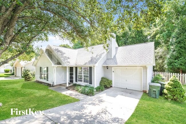 6877 Ironwood Cir in Greensboro, NC - Building Photo - Building Photo