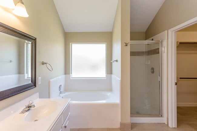 property at 226 Village Crest Dr