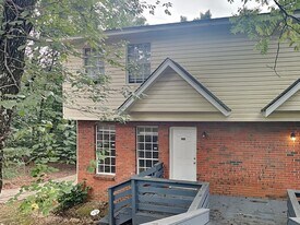 1711 6th Pl Cir NW in Center Point, AL - Building Photo