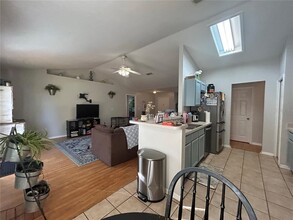 11315 NW 34th Ave in Gainesville, FL - Building Photo - Building Photo