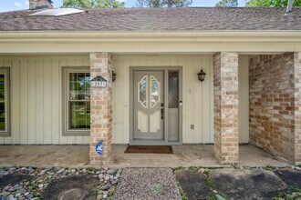 207 Greenforest Dr in Spring, TX - Building Photo - Building Photo