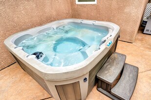 17946 Valley Vista Blvd in Los Angeles, CA - Building Photo