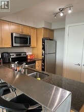 185-185 Legion Rd N in Toronto, ON - Building Photo - Building Photo