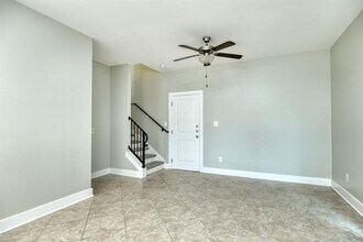 605 Pecan Ave in Round Rock, TX - Building Photo - Building Photo