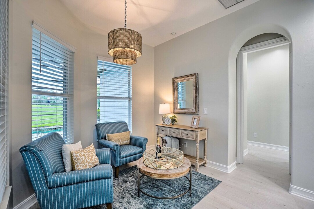 6096 Dogleg Dr, Unit SI ID1306999P in Naples, FL - Building Photo