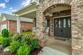 147 Chesire Cv Ln in New Market, AL - Building Photo - Building Photo