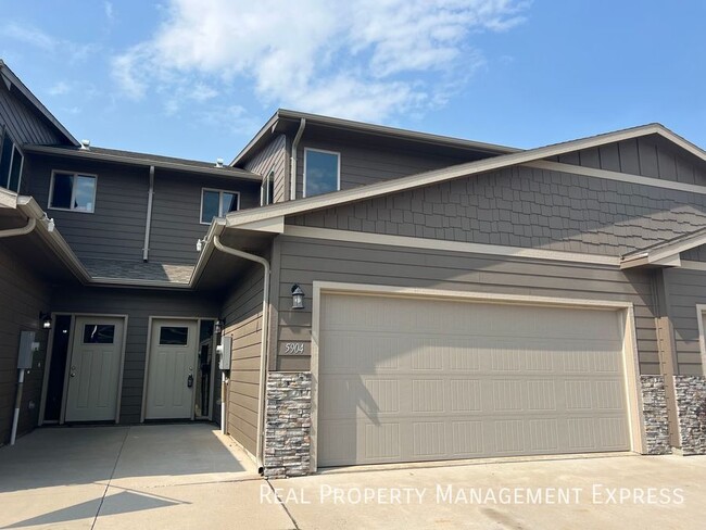 property at 5904 S Bounty Pl