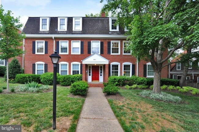 property at 4811 31st St S