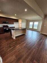 1437 La Delle St in Wharton, TX - Building Photo - Building Photo