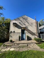 402 N 6th Ave in Butler, PA - Building Photo