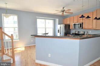 623 Trout Run Ct in Odenton, MD - Building Photo - Building Photo