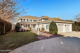 954 Barnegat Ln in Mantoloking, NJ - Building Photo - Building Photo