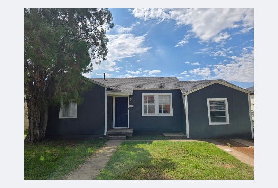 property at 2521 1st Pl