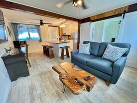 347 Ainako Ave, Unit B in Hilo, HI - Building Photo