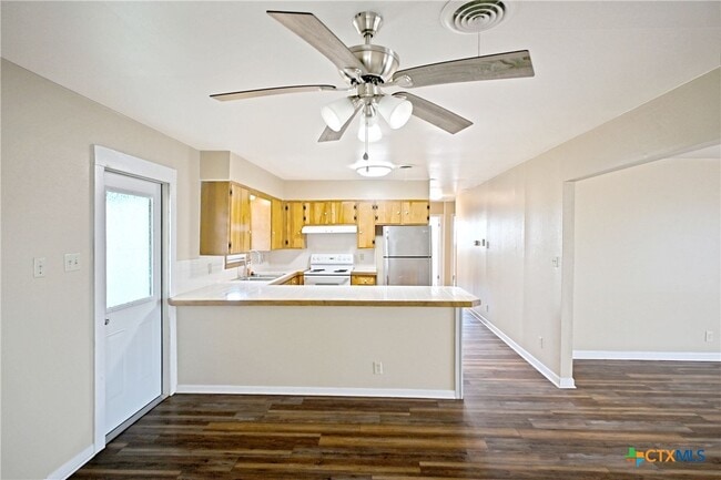 property at 4706 Dreibrodt Rd