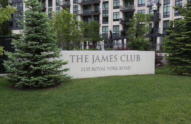 The James Club in Toronto, ON - Building Photo - Building Photo