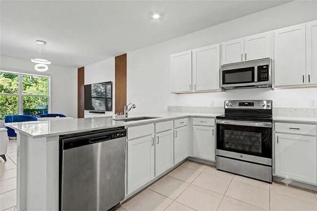 property at 4303 Hammock Grove Dr