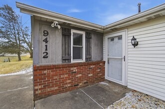 9412 Vista Park Dr in New Haven, IN - Building Photo - Building Photo