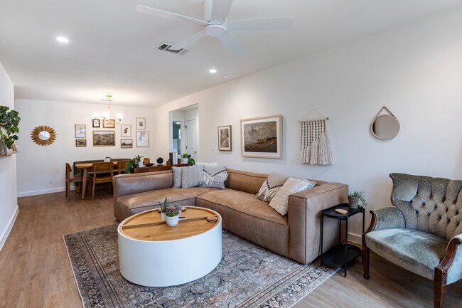 1613 Berene Ave, Unit SI ID1501454P in Austin, TX - Building Photo - Building Photo