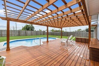 1627 Santa Anita Dr in Lynn Haven, FL - Building Photo - Building Photo