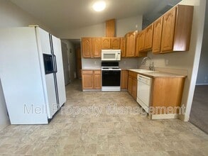 1518 SE Ridge Rd in Shelton, WA - Building Photo - Building Photo