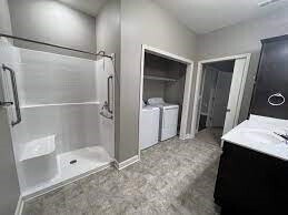 809 E Briggs Dr in Macon, MO - Building Photo - Building Photo