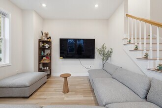 77 North St in Somerville, MA - Building Photo - Building Photo