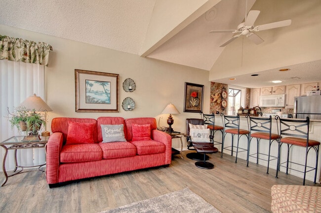 property at 351 Lake Arrowhead Rd