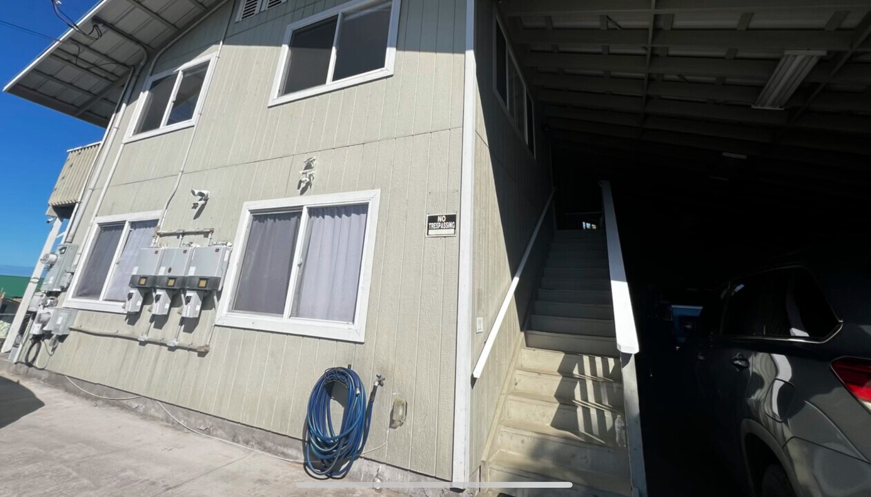 75-261 Pumehana St in Kailua Kona, HI - Building Photo