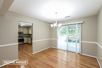 4363 Fitzpatrick Way in Norcross, GA - Foto de edificio - Building Photo