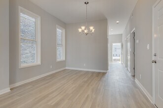 1536 N Talman Ave in Chicago, IL - Building Photo - Building Photo