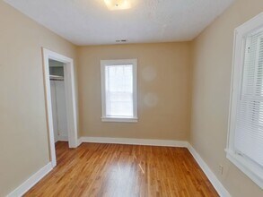 806 N Terrace Dr in Wichita, KS - Building Photo - Building Photo