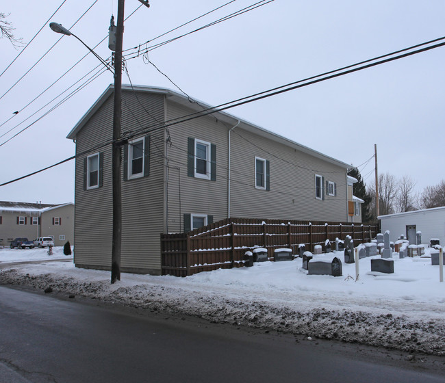 23 Columbus St in Auburn, NY - Building Photo - Building Photo