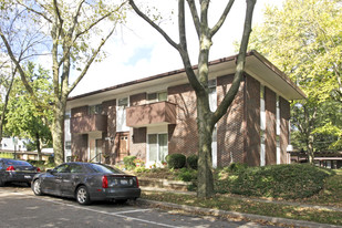 905 9th St Apartments