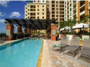 Waverly at Las Olas in Fort Lauderdale, FL - Building Photo - Building Photo