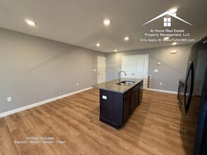 2610 N Bluff St in Fulton, MO - Foto de edificio - Building Photo