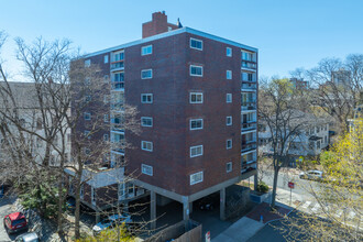 Austin Court in Cambridge, MA - Building Photo - Building Photo