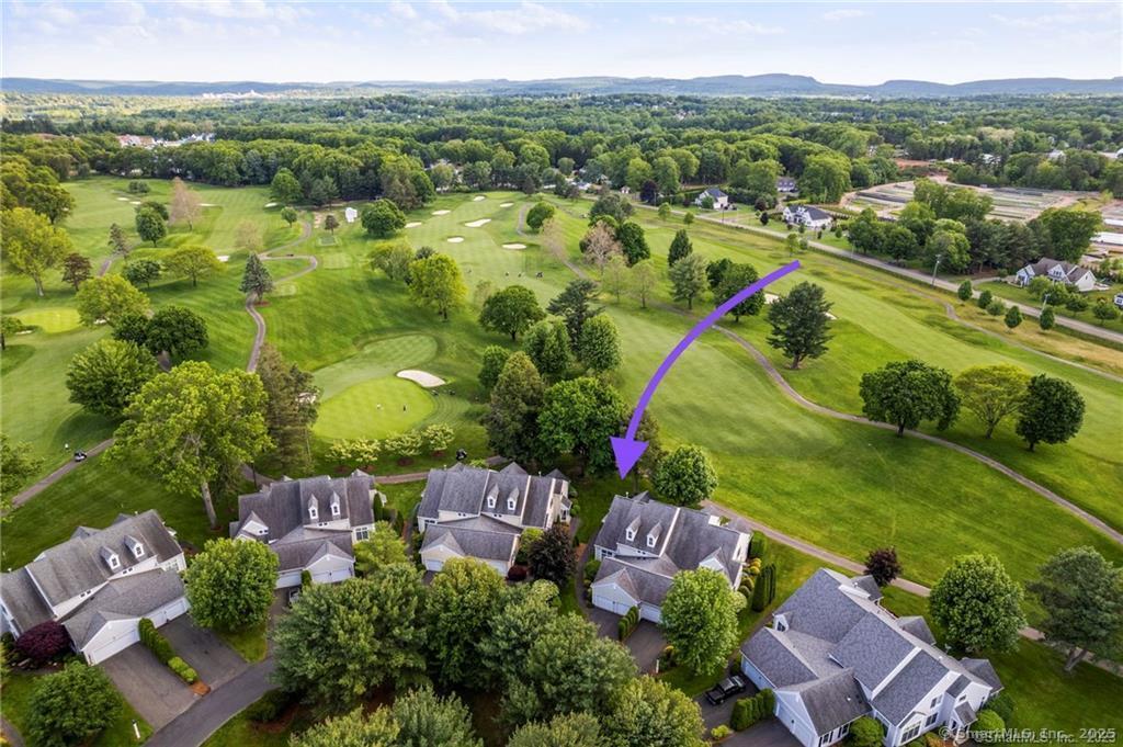 5 Pierson Green in Cromwell, CT - Building Photo