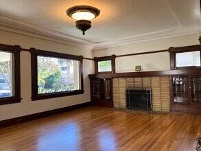 45 Hawthorne Way in San Jose, CA - Foto de edificio - Building Photo